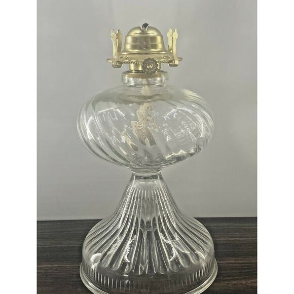 Vintage Lamplight Farms Austria Ribbed Clear Glass Pedestal Oil Lamp Base 11" - Picture 2 of 11
